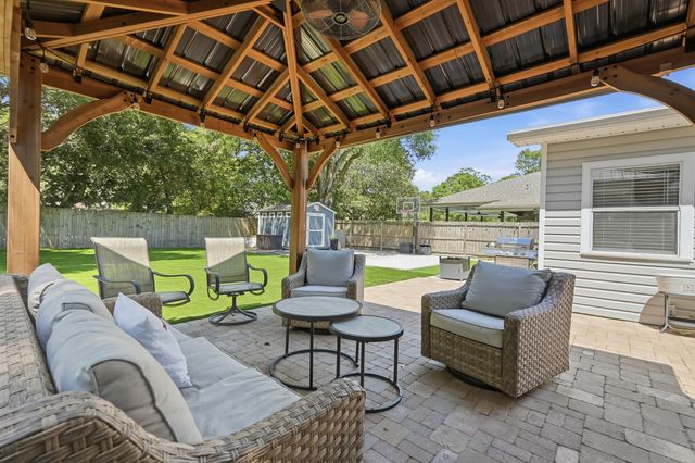 331 SE Wheeler Street, Fort Walton Beach, FL 32548