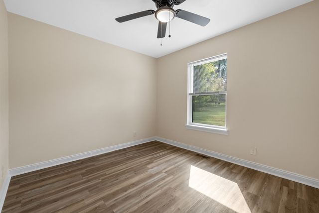 324 Welchwood Dr, Clarksville, TN 37040