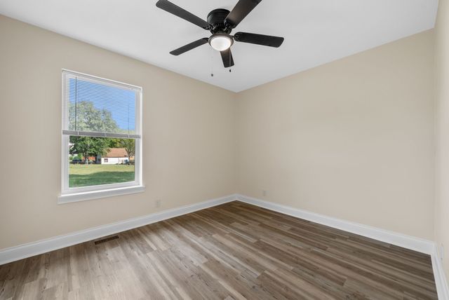 324 Welchwood Dr, Clarksville, TN 37040