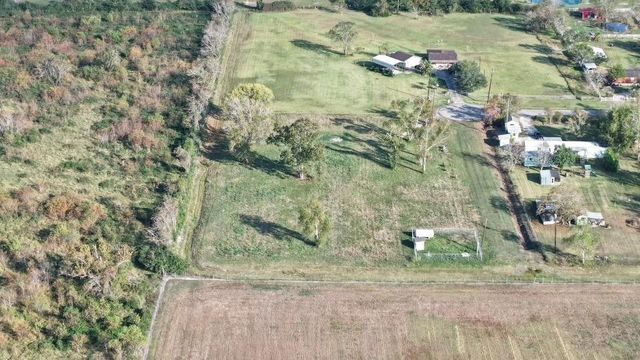 5302 Tree Point Road, Santa Fe, TX 77510