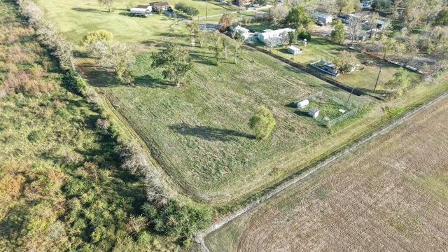 5302 Tree Point Road, Santa Fe, TX 77510