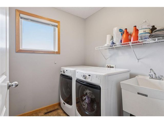 303 Oak Street, Prescott, WI 54021