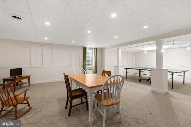 6 BELMONT CIR, Avondale, PA 19311