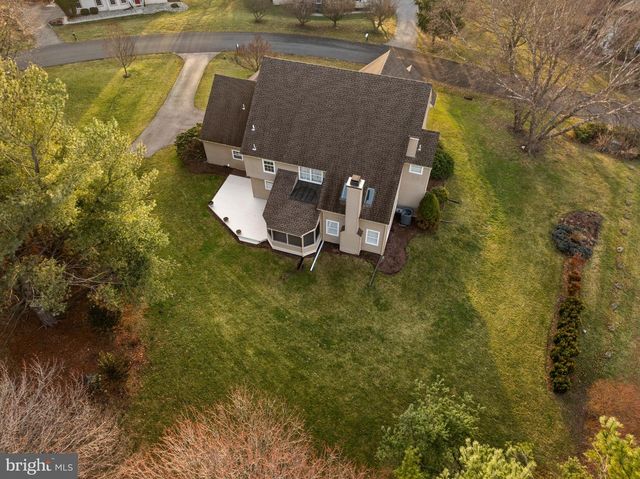 6 BELMONT CIR, Avondale, PA 19311