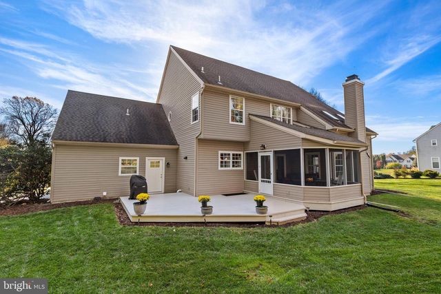 6 BELMONT CIR, Avondale, PA 19311