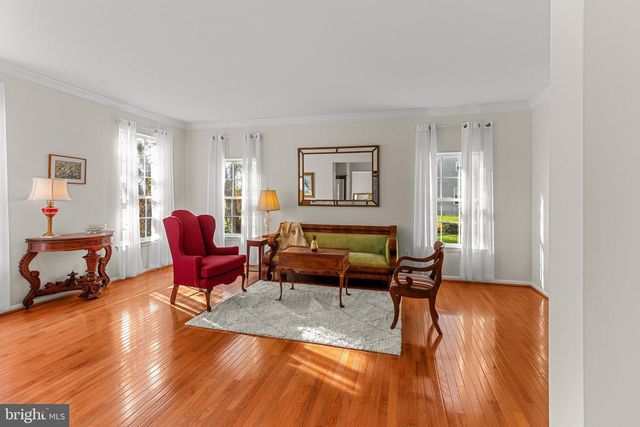 6 BELMONT CIR, Avondale, PA 19311