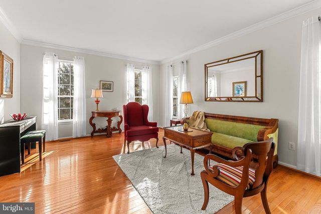 6 BELMONT CIR, Avondale, PA 19311