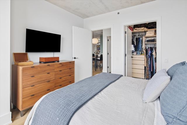 234 W Polk Street 2607, Chicago, IL 60607