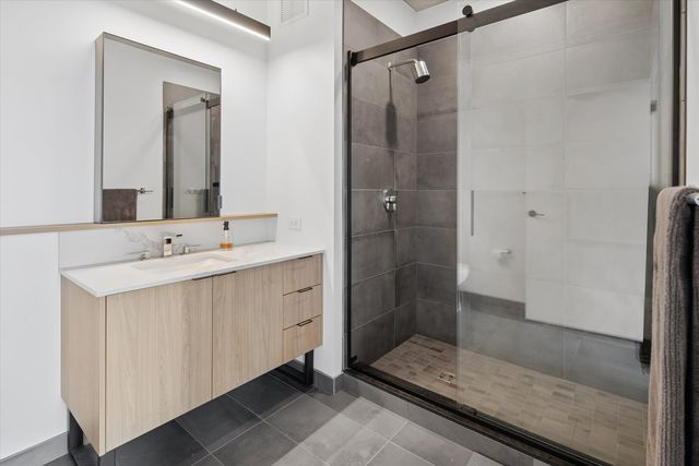 234 W Polk Street 2607, Chicago, IL 60607