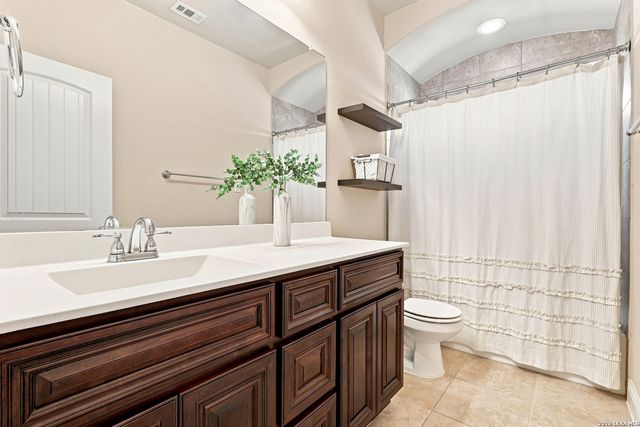 710 Viento Pt, San Antonio, TX 78260