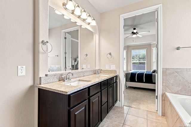 710 Viento Pt, San Antonio, TX 78260