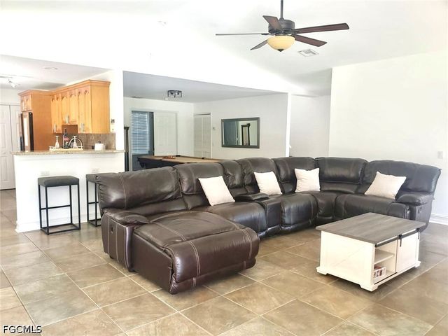 740 19th ST SW, Naples, FL 34117