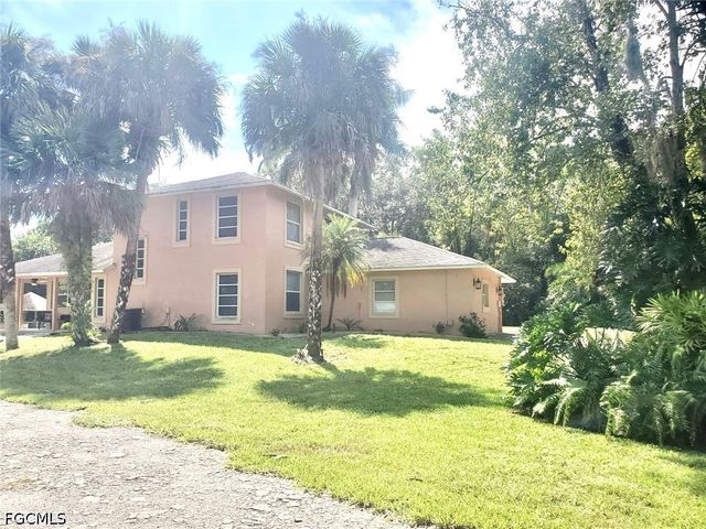 740 19th ST SW, Naples, FL 34117