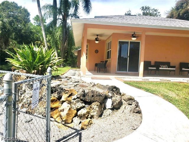 740 19th ST SW, Naples, FL 34117