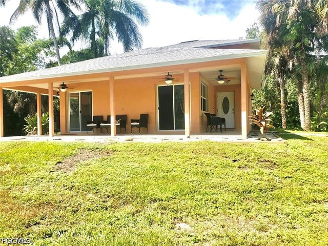 740 19th ST SW, Naples, FL 34117
