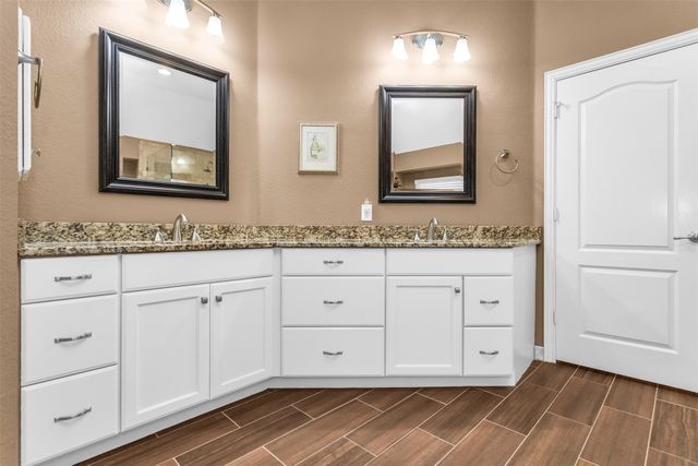 7976 Dunafan Court, Frisco, TX 75036