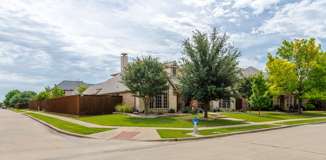 7976 Dunafan Court, Frisco, TX 75036