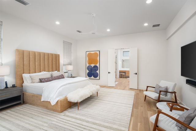 5000 W Hanover Avenue, Dallas, TX 75209