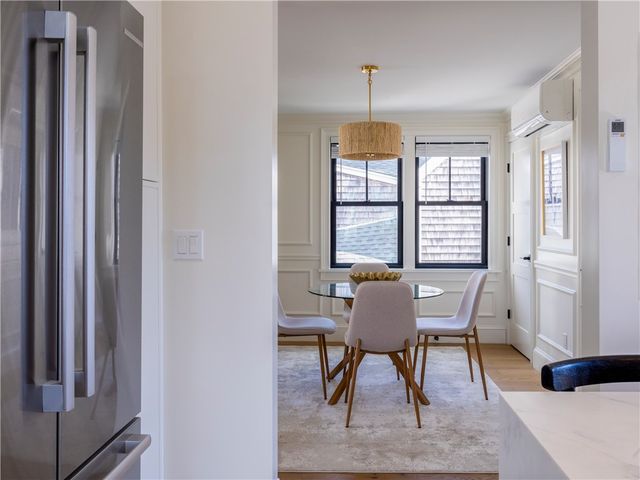 7 Dearborn Street 2, Newport, RI 02840