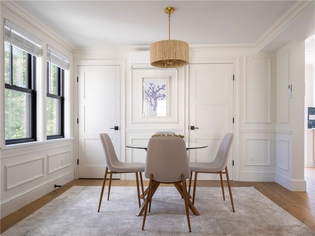 7 Dearborn Street 2, Newport, RI 02840