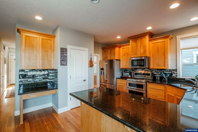 2749 Merced Ct SE, Salem, OR 97306