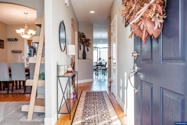 2749 Merced Ct SE, Salem, OR 97306