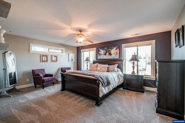 2749 Merced Ct SE, Salem, OR 97306