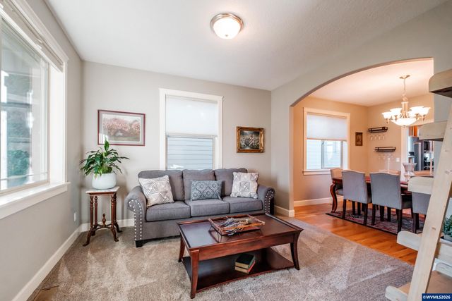 2749 Merced Ct SE, Salem, OR 97306