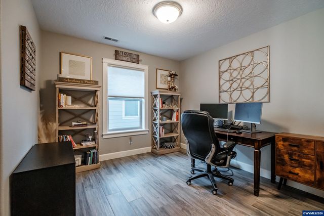 2749 Merced Ct SE, Salem, OR 97306