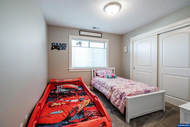 2749 Merced Ct SE, Salem, OR 97306