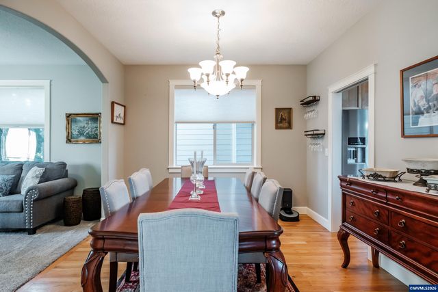 2749 Merced Ct SE, Salem, OR 97306