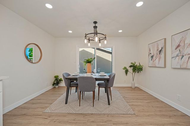 2776 Bridgeford Dr, Sacramento, CA 95833