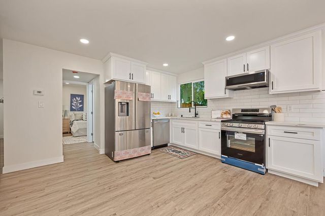 2776 Bridgeford Dr, Sacramento, CA 95833