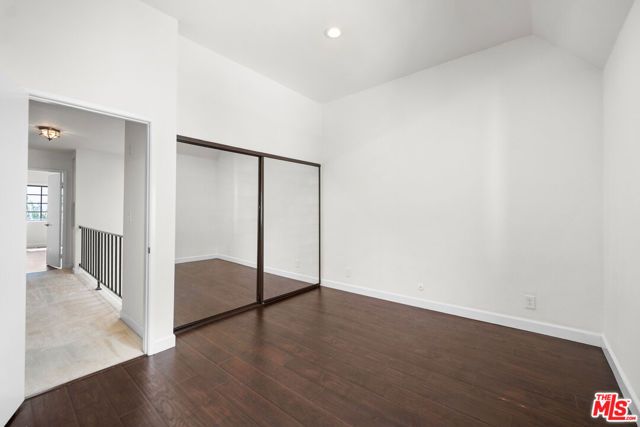 230 Bethany Road 120, Burbank, CA 91504