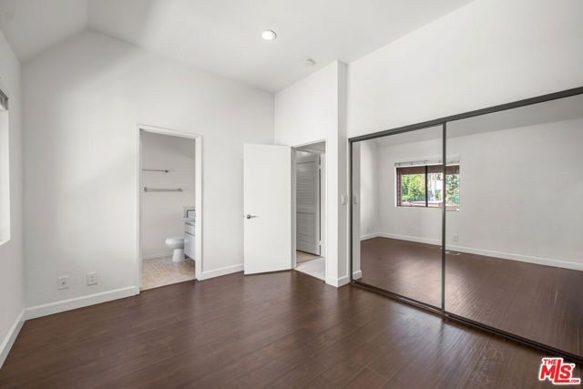 230 Bethany Road 120, Burbank, CA 91504