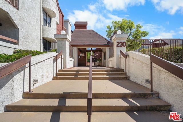 230 Bethany Road 120, Burbank, CA 91504