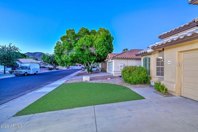 5141 W WIKIEUP Lane W, Glendale, AZ 85308