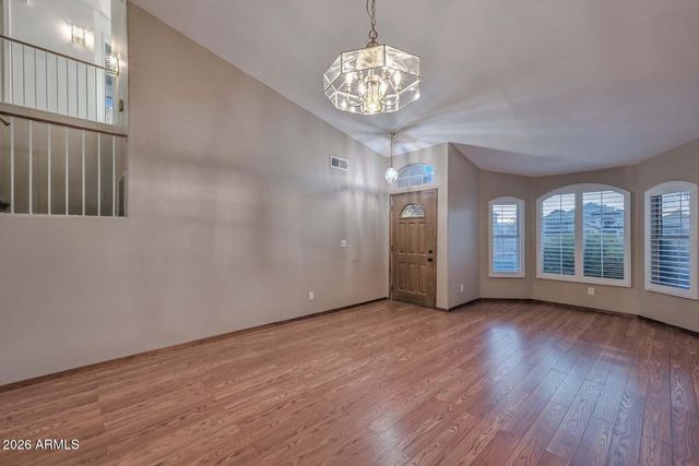 5141 W WIKIEUP Lane W, Glendale, AZ 85308