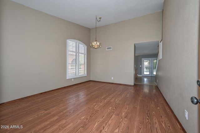 5141 W WIKIEUP Lane W, Glendale, AZ 85308