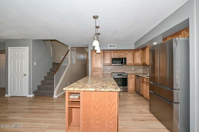 5141 W WIKIEUP Lane W, Glendale, AZ 85308