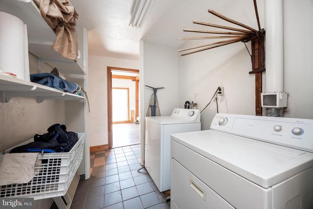 332 READING FURNACE RD, Elverson, PA 19520