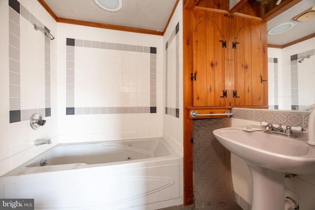 332 READING FURNACE RD, Elverson, PA 19520