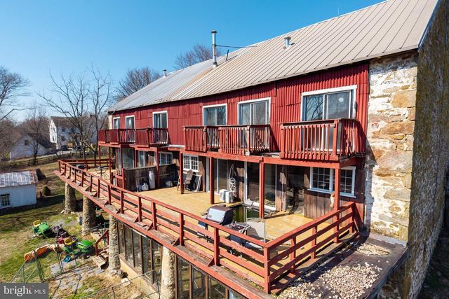 332 READING FURNACE RD, Elverson, PA 19520