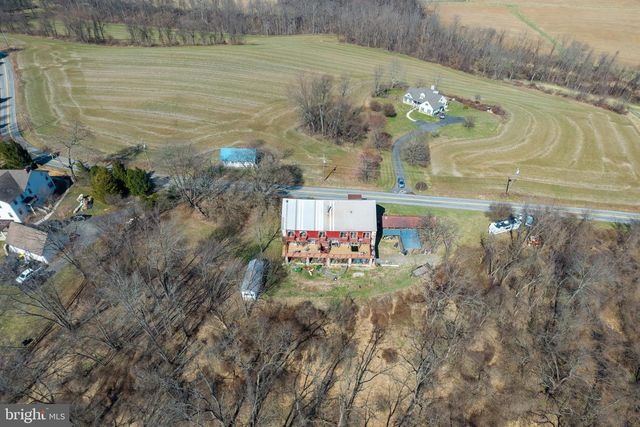 332 READING FURNACE RD, Elverson, PA 19520