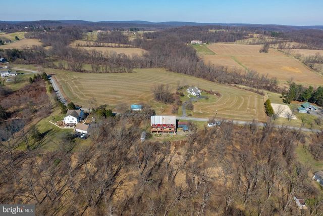 332 READING FURNACE RD, Elverson, PA 19520