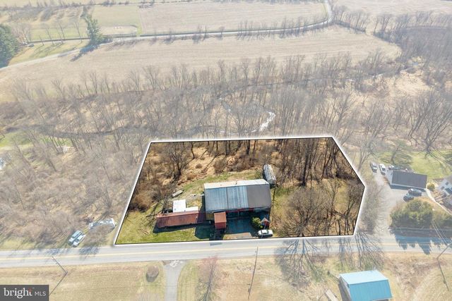 332 READING FURNACE RD, Elverson, PA 19520