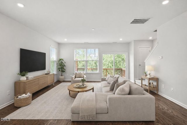 1039 Commack Drive, Durham, NC 27703