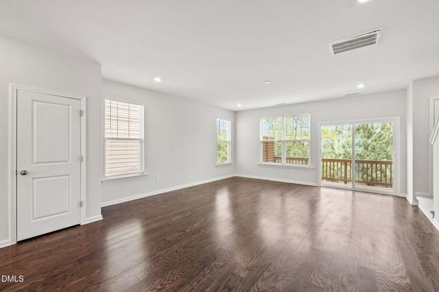 1039 Commack Drive, Durham, NC 27703