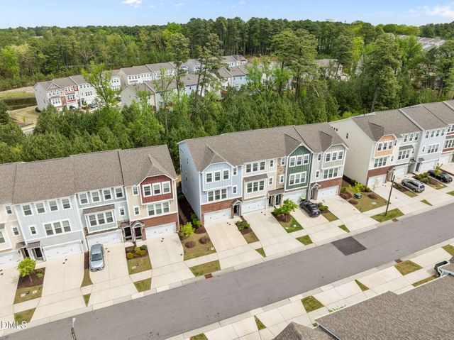 1039 Commack Drive, Durham, NC 27703