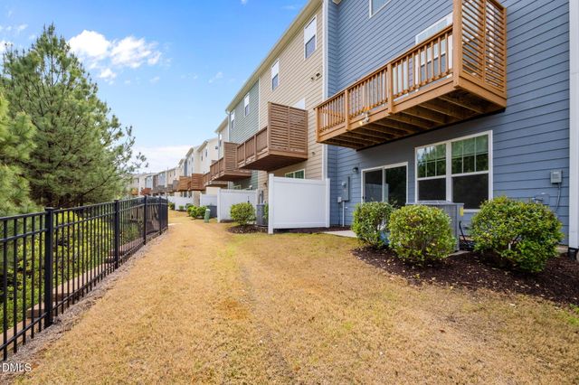 1039 Commack Drive, Durham, NC 27703